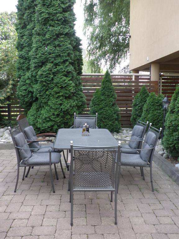 Hotel Rokoko Kosice Bagian luar foto